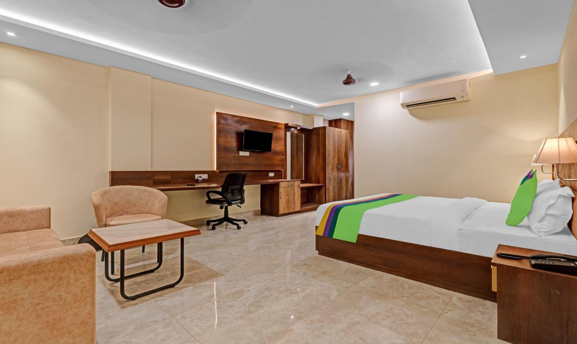 Hotel Treebo Heaven Grand 3*